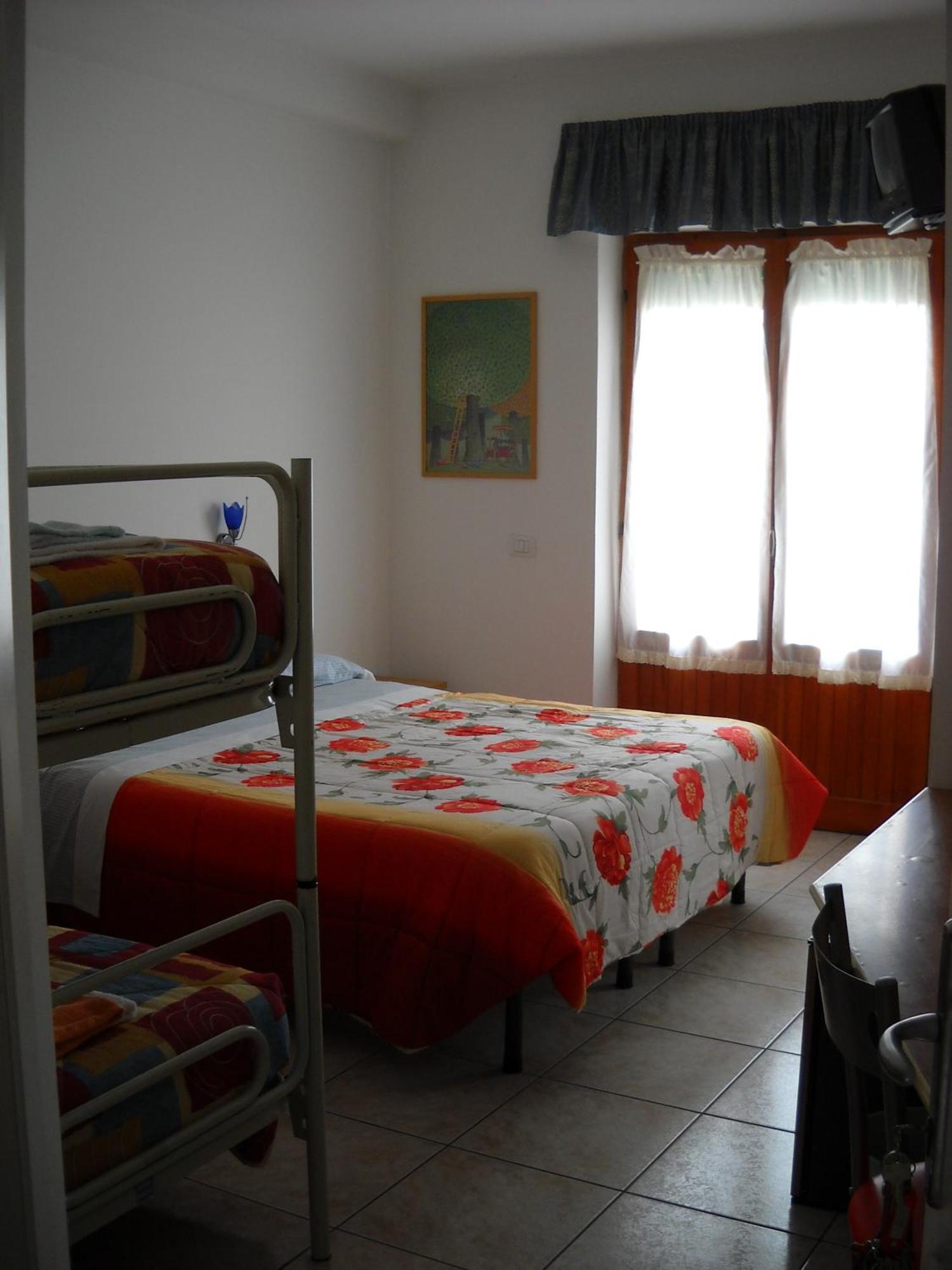 La Playa Hotel 2*